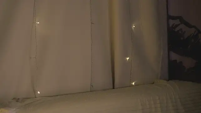 AnnyBangs – Naživo XXX chat