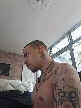 Chat XXX en directo de AlphaMasterXxx