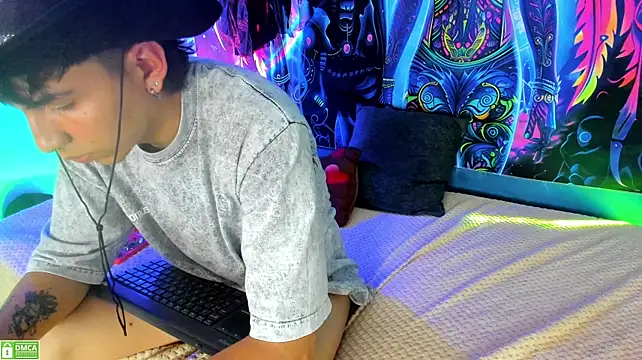 XXX chat uživo modela Leo_Royce