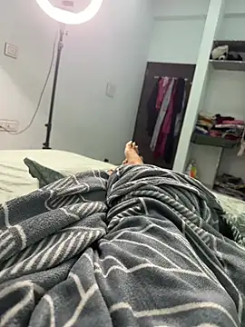 Miss_kanika76's Live XXX Chat