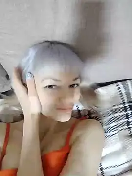 Živý XXX chat AliceSwan1122