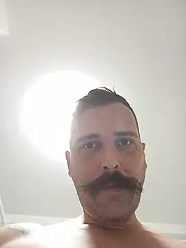 Chat +18 de yanick931 ao vivo