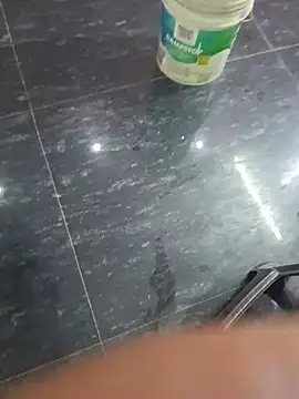 Aafreen_36 – Naživo XXX chat