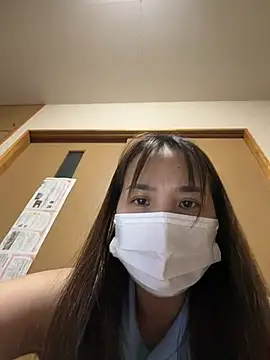Chat +18 de yueyue-2023 ao vivo