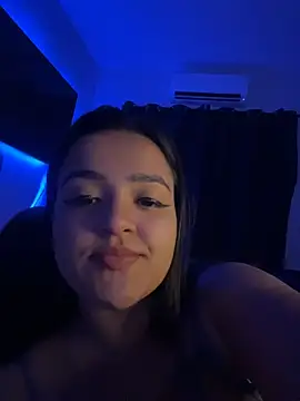 Manu_2002_'s Live XXX Chat
