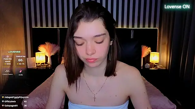Cherry_Wipe Chat XXX live