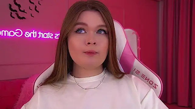 CrystalLyons Chat XXX live