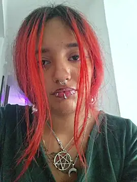 carolinerue Chat XXX live