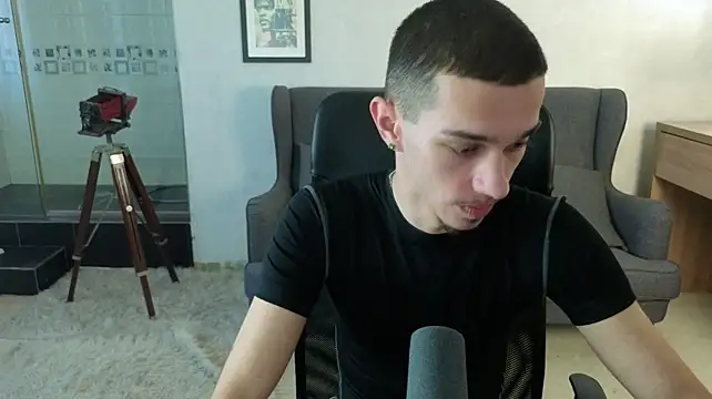 Chat XXX ao vivo de KaydenDrew