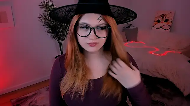 Chat +18 de FieryMilena ao vivo