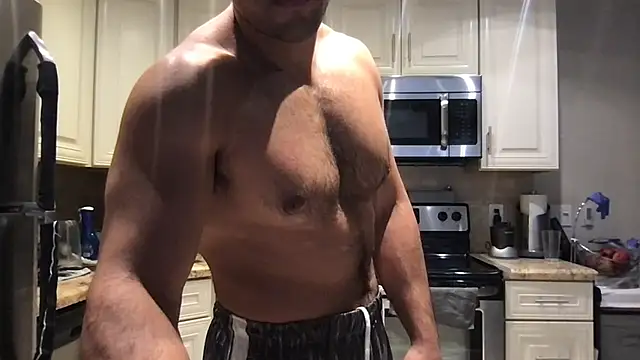 Chatroom XXX en direct de BigGuyMuscle