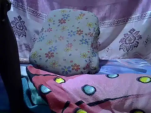 Sweet_zuri001 Chat XXX live