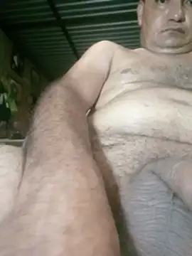 Show modela meguelaralara na web-kameri