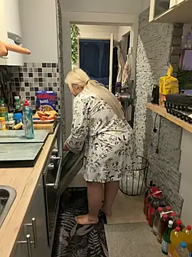 Monageil Live XXX-Chat