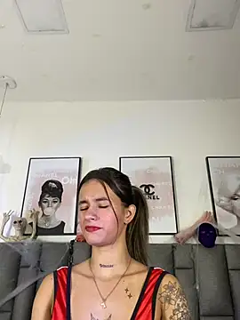 Chat +18 de JuliaColemann ao vivo