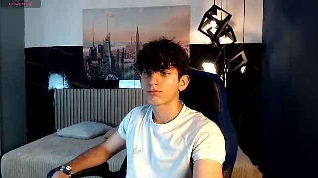 billy_wild Adlı Modelin Canlı XXX Sohbeti