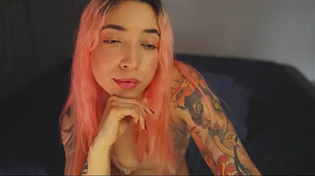 dearnina_ লাইভ XXX চ্যাট