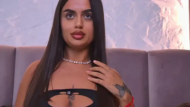 AliceKane's Live XXX Chat