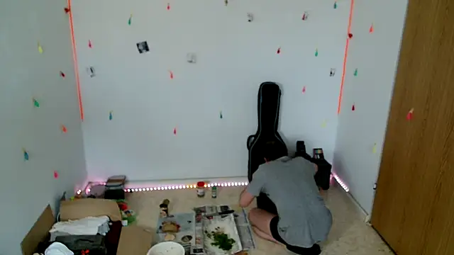 hei_69 Chat XXX in diretta