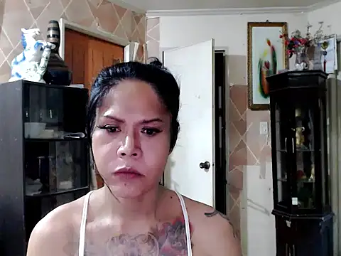 Trish_CurveCock Chat XXX live