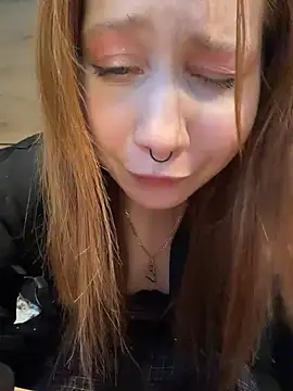 XXX chat uživo modela SlavicCandy
