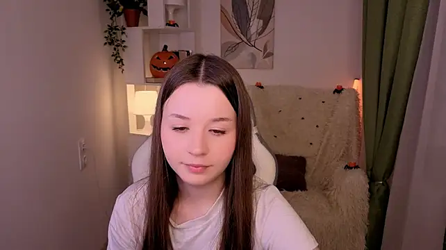 RileyBloomss Adlı Modelin Canlı XXX Sohbeti