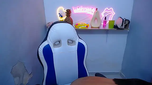 KatrinaQueen1 Obrolan Langsung XXX