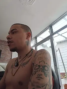 AlphaMasterXxx Live XXX Chat