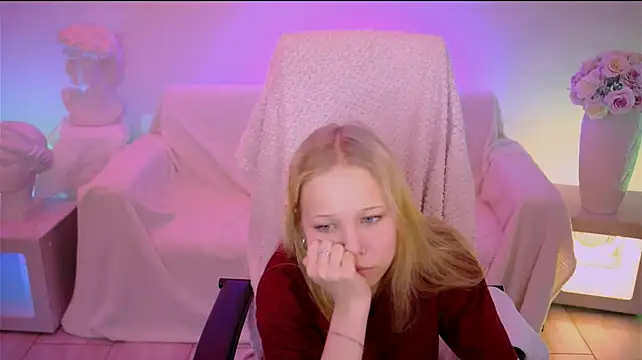 AsyaWalton Chat XXX in diretta