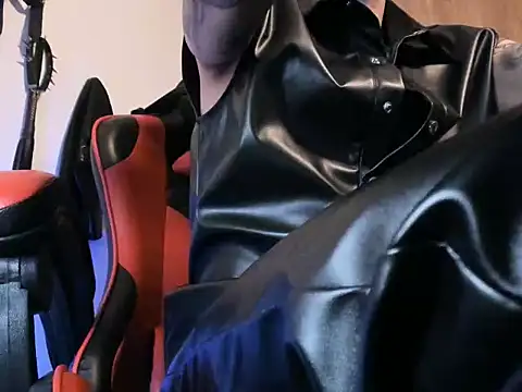 Masterdave7 Live XXX-Chat