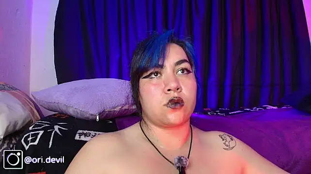 Czat XXX na żywo – Ori_Devil
