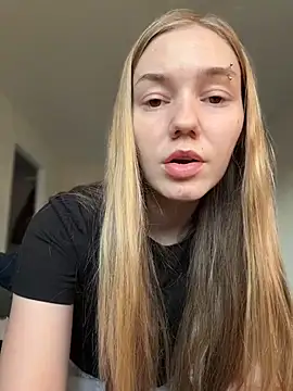 XXX chat uživo modela MilaMoone