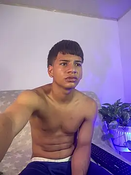 Czat XXX na żywo – Alessio_hot