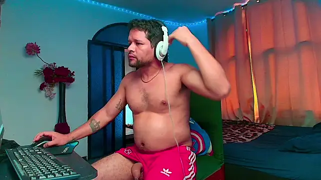 LucasGaeel live XXX chat