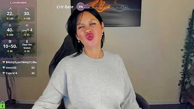 Sara_Devills' Webcam Show