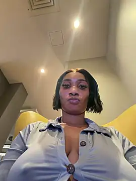 ___Nessa Chat XXX in diretta