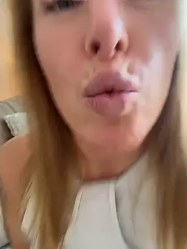 ChristinaSiemone Obrolan Langsung XXX