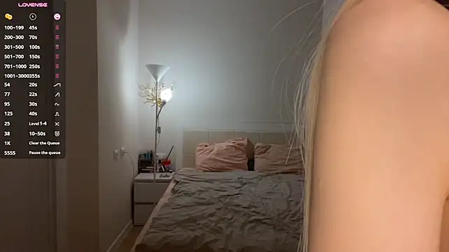 Chat +18 de Mililluu ao vivo
