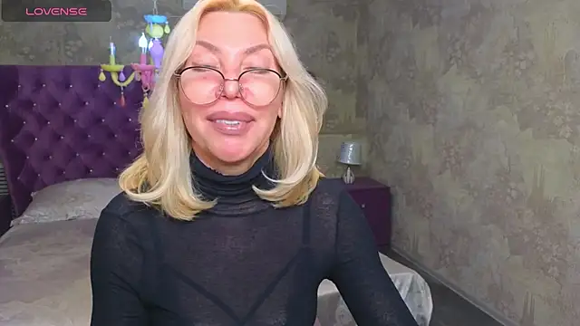 Wendy_Waves' Live XXX Chat
