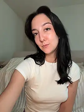 RealJuliette Adlı Modelin Canlı XXX Sohbeti