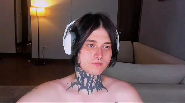 XXX chat uživo modela _torfin_