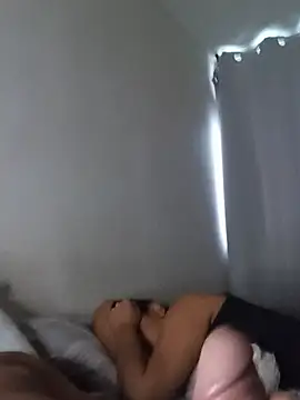 Chat +18 de Sexicouple05 ao vivo