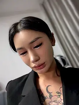 Rainbow-sweet's Live XXX Chat