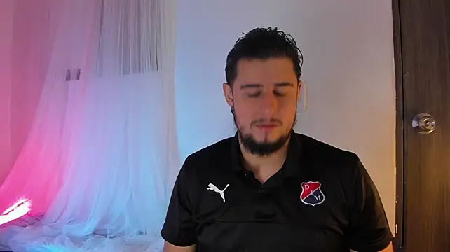 Ryan_evannss_ Chat XXX live