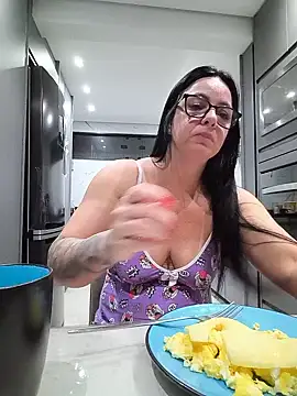 Laura_81's Live XXX Chat