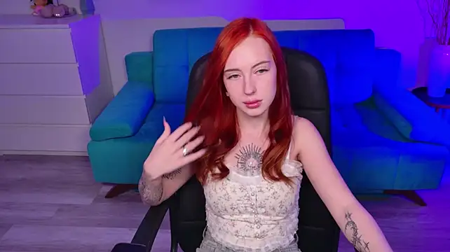 XXX chat uživo modela AlexisBliss