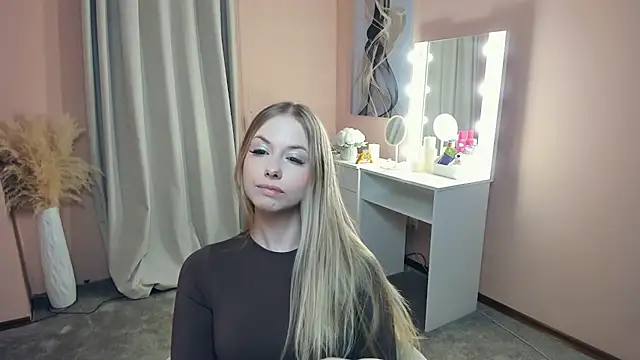 EddieSabha's Live XXX Chat