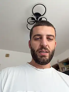 Pablo_Hornyguy95のライブXXXチャット