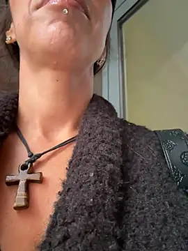 Lalla-Amani's Live XXX Chat