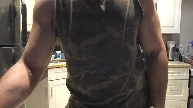 BigGuyMusclen Live XXX chat